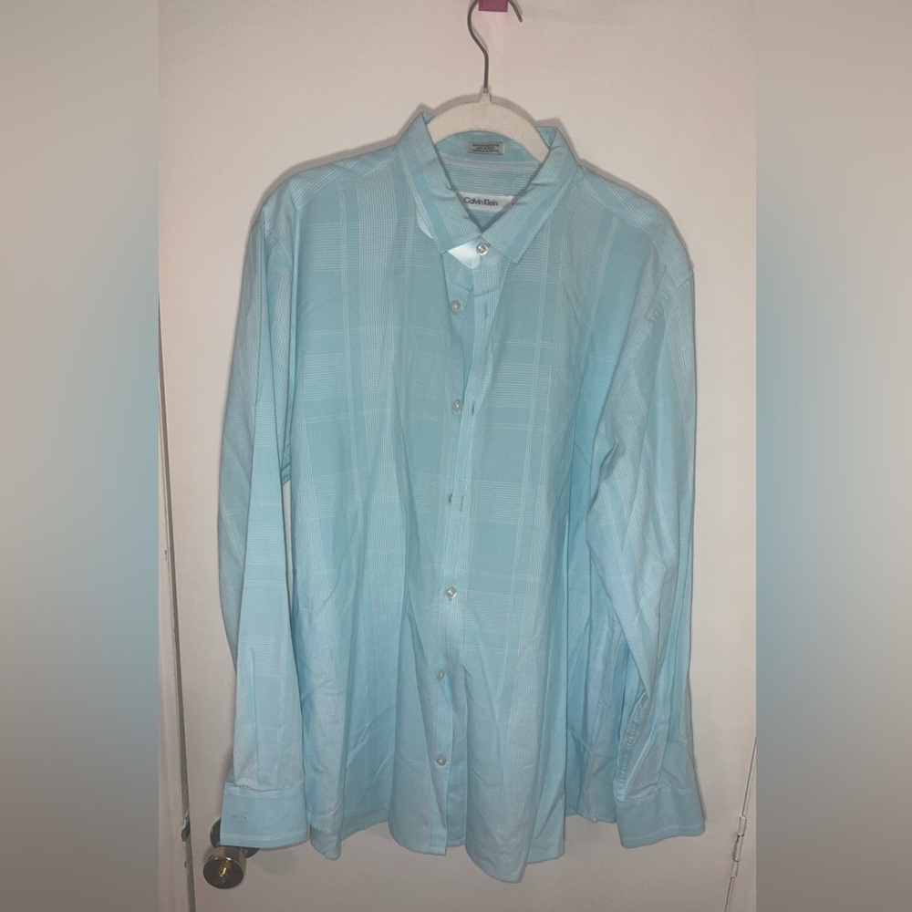 NWOT Calvin Klein Blue Casual Button Down Shirt